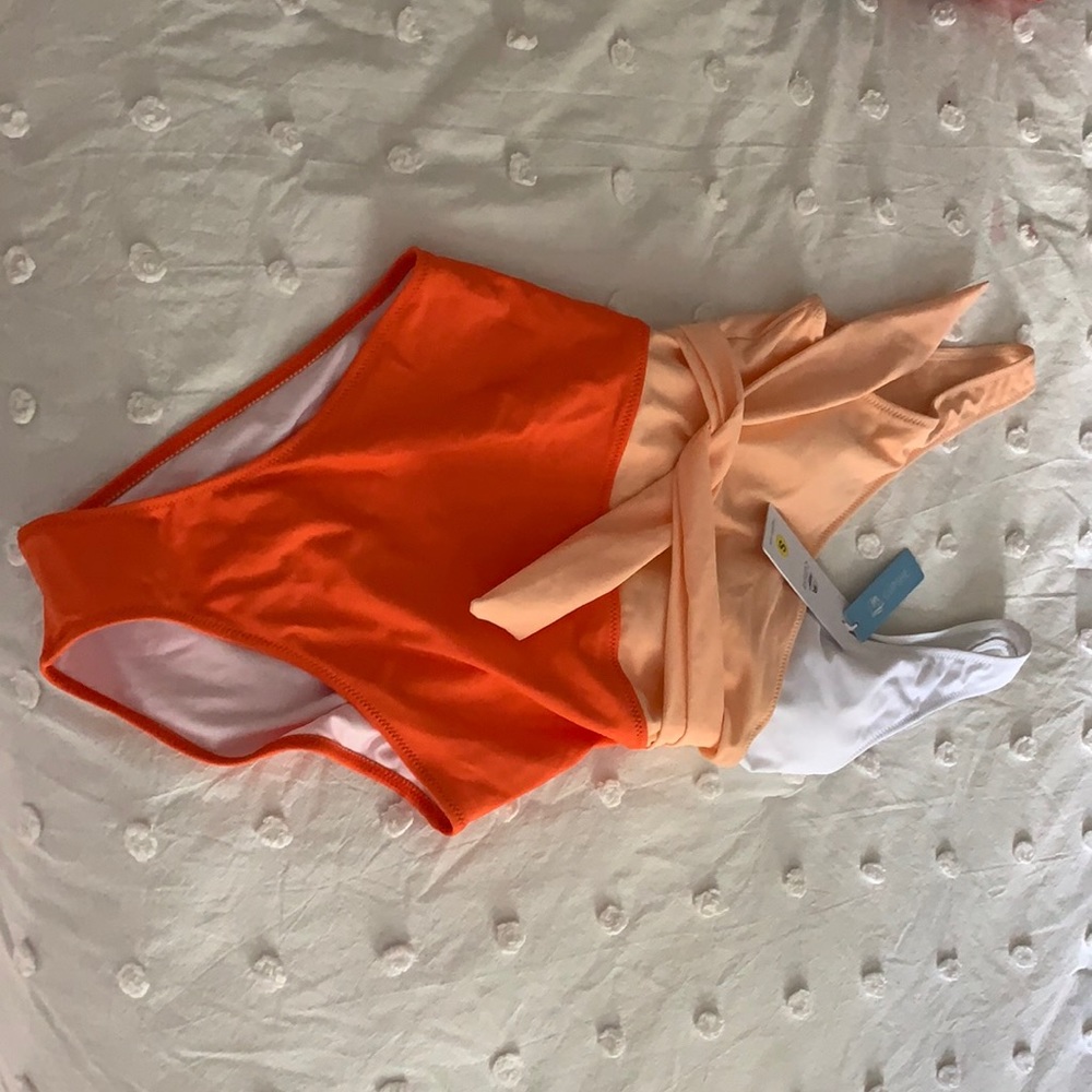 Cupshe color block swimsuit